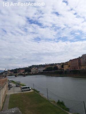 [P13] Raul Arno, in dreapta zona Oltrarno » foto by amero
 - 
<span class="allrVoted glyphicon glyphicon-heart hidden" id="av706643"></span>
<a class="m-l-10 hidden" id="sv706643" onclick="voting_Foto_DelVot(,706643,1230)" role="button">șterge vot <span class="glyphicon glyphicon-remove"></span></a>
<a id="v9706643" class=" c-red"  onclick="voting_Foto_SetVot(706643)" role="button"><span class="glyphicon glyphicon-heart-empty"></span> <b>LIKE</b> = Votează poza</a> <img class="hidden"  id="f706643W9" src="/imagini/loader.gif" border="0" /><span class="AjErrMes hidden" id="e706643ErM"></span>