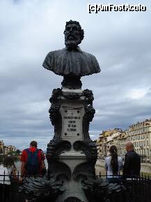 [P15] Florenta-Ponte Vecchio-statuia lui Benvenuto Cellini » foto by Diaura*
 - 
<span class="allrVoted glyphicon glyphicon-heart hidden" id="av142672"></span>
<a class="m-l-10 hidden" id="sv142672" onclick="voting_Foto_DelVot(,142672,1230)" role="button">șterge vot <span class="glyphicon glyphicon-remove"></span></a>
<a id="v9142672" class=" c-red"  onclick="voting_Foto_SetVot(142672)" role="button"><span class="glyphicon glyphicon-heart-empty"></span> <b>LIKE</b> = Votează poza</a> <img class="hidden"  id="f142672W9" src="/imagini/loader.gif" border="0" /><span class="AjErrMes hidden" id="e142672ErM"></span>
