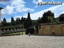[P17] Florenta -  Palatul Pitti si Gradinile Boboli » foto by Diaura*
 - 
<span class="allrVoted glyphicon glyphicon-heart hidden" id="av147077"></span>
<a class="m-l-10 hidden" id="sv147077" onclick="voting_Foto_DelVot(,147077,1230)" role="button">șterge vot <span class="glyphicon glyphicon-remove"></span></a>
<a id="v9147077" class=" c-red"  onclick="voting_Foto_SetVot(147077)" role="button"><span class="glyphicon glyphicon-heart-empty"></span> <b>LIKE</b> = Votează poza</a> <img class="hidden"  id="f147077W9" src="/imagini/loader.gif" border="0" /><span class="AjErrMes hidden" id="e147077ErM"></span>