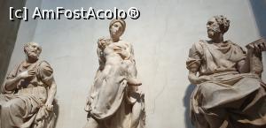 [P12] Capela Medici, Lorenzo Magnificul și Giuliano de Medici.  » foto by Aurici
 - 
<span class="allrVoted glyphicon glyphicon-heart hidden" id="av1087538"></span>
<a class="m-l-10 hidden" id="sv1087538" onclick="voting_Foto_DelVot(,1087538,1230)" role="button">șterge vot <span class="glyphicon glyphicon-remove"></span></a>
<a id="v91087538" class=" c-red"  onclick="voting_Foto_SetVot(1087538)" role="button"><span class="glyphicon glyphicon-heart-empty"></span> <b>LIKE</b> = Votează poza</a> <img class="hidden"  id="f1087538W9" src="/imagini/loader.gif" border="0" /><span class="AjErrMes hidden" id="e1087538ErM"></span>
