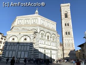 [P19] Piazza del Duomo, Baptisteriul și Clopotnița lui Giotto (Campanile).  » foto by Aurici
 - 
<span class="allrVoted glyphicon glyphicon-heart hidden" id="av1087546"></span>
<a class="m-l-10 hidden" id="sv1087546" onclick="voting_Foto_DelVot(,1087546,1230)" role="button">șterge vot <span class="glyphicon glyphicon-remove"></span></a>
<a id="v91087546" class=" c-red"  onclick="voting_Foto_SetVot(1087546)" role="button"><span class="glyphicon glyphicon-heart-empty"></span> <b>LIKE</b> = Votează poza</a> <img class="hidden"  id="f1087546W9" src="/imagini/loader.gif" border="0" /><span class="AjErrMes hidden" id="e1087546ErM"></span>