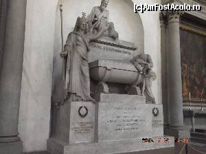 [P10] Dante nu trebuie prezentat nimanui. Sau, poate, deja s-a banalizat?  » foto by Albinoium
 - 
<span class="allrVoted glyphicon glyphicon-heart hidden" id="av679047"></span>
<a class="m-l-10 hidden" id="sv679047" onclick="voting_Foto_DelVot(,679047,1230)" role="button">șterge vot <span class="glyphicon glyphicon-remove"></span></a>
<a id="v9679047" class=" c-red"  onclick="voting_Foto_SetVot(679047)" role="button"><span class="glyphicon glyphicon-heart-empty"></span> <b>LIKE</b> = Votează poza</a> <img class="hidden"  id="f679047W9" src="/imagini/loader.gif" border="0" /><span class="AjErrMes hidden" id="e679047ErM"></span>