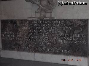 [P11] Michelangelo sper sa nu fie confundat cu vreo ninja. Chiar este coplesitor sa petreci 1-2 ore in Basilica Santa Croce.  » foto by Albinoium
 - 
<span class="allrVoted glyphicon glyphicon-heart hidden" id="av679048"></span>
<a class="m-l-10 hidden" id="sv679048" onclick="voting_Foto_DelVot(,679048,1230)" role="button">șterge vot <span class="glyphicon glyphicon-remove"></span></a>
<a id="v9679048" class=" c-red"  onclick="voting_Foto_SetVot(679048)" role="button"><span class="glyphicon glyphicon-heart-empty"></span> <b>LIKE</b> = Votează poza</a> <img class="hidden"  id="f679048W9" src="/imagini/loader.gif" border="0" /><span class="AjErrMes hidden" id="e679048ErM"></span>