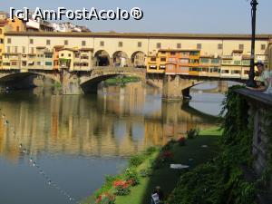 [P05] Ponte Vecchio, ingreunat de secole, de Coridorul Vasarian, de aurul naucitor dar si de milioanele de turisti » foto by roxi-nico
 - 
<span class="allrVoted glyphicon glyphicon-heart hidden" id="av771404"></span>
<a class="m-l-10 hidden" id="sv771404" onclick="voting_Foto_DelVot(,771404,1230)" role="button">șterge vot <span class="glyphicon glyphicon-remove"></span></a>
<a id="v9771404" class=" c-red"  onclick="voting_Foto_SetVot(771404)" role="button"><span class="glyphicon glyphicon-heart-empty"></span> <b>LIKE</b> = Votează poza</a> <img class="hidden"  id="f771404W9" src="/imagini/loader.gif" border="0" /><span class="AjErrMes hidden" id="e771404ErM"></span>