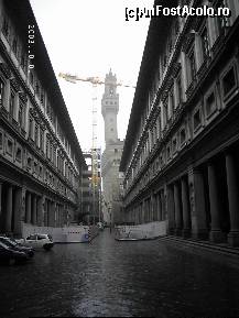 [P20] Curtea şi ele două aripi ale Galeriei Uffizi » foto by Costi
 - 
<span class="allrVoted glyphicon glyphicon-heart hidden" id="av46735"></span>
<a class="m-l-10 hidden" id="sv46735" onclick="voting_Foto_DelVot(,46735,1230)" role="button">șterge vot <span class="glyphicon glyphicon-remove"></span></a>
<a id="v946735" class=" c-red"  onclick="voting_Foto_SetVot(46735)" role="button"><span class="glyphicon glyphicon-heart-empty"></span> <b>LIKE</b> = Votează poza</a> <img class="hidden"  id="f46735W9" src="/imagini/loader.gif" border="0" /><span class="AjErrMes hidden" id="e46735ErM"></span>