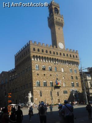 [P39] Palazzo Vecchio » foto by irinad
 - 
<span class="allrVoted glyphicon glyphicon-heart hidden" id="av1257635"></span>
<a class="m-l-10 hidden" id="sv1257635" onclick="voting_Foto_DelVot(,1257635,1230)" role="button">șterge vot <span class="glyphicon glyphicon-remove"></span></a>
<a id="v91257635" class=" c-red"  onclick="voting_Foto_SetVot(1257635)" role="button"><span class="glyphicon glyphicon-heart-empty"></span> <b>LIKE</b> = Votează poza</a> <img class="hidden"  id="f1257635W9" src="/imagini/loader.gif" border="0" /><span class="AjErrMes hidden" id="e1257635ErM"></span>