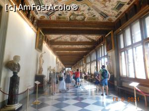 [P54] Galeriile degli Uffizi, interior » foto by irinad
 - 
<span class="allrVoted glyphicon glyphicon-heart hidden" id="av1257650"></span>
<a class="m-l-10 hidden" id="sv1257650" onclick="voting_Foto_DelVot(,1257650,1230)" role="button">șterge vot <span class="glyphicon glyphicon-remove"></span></a>
<a id="v91257650" class=" c-red"  onclick="voting_Foto_SetVot(1257650)" role="button"><span class="glyphicon glyphicon-heart-empty"></span> <b>LIKE</b> = Votează poza</a> <img class="hidden"  id="f1257650W9" src="/imagini/loader.gif" border="0" /><span class="AjErrMes hidden" id="e1257650ErM"></span>