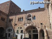 [P51] Palazzo della Ragione » foto by georgiana
 - 
<span class="allrVoted glyphicon glyphicon-heart hidden" id="av261150"></span>
<a class="m-l-10 hidden" id="sv261150" onclick="voting_Foto_DelVot(,261150,1233)" role="button">șterge vot <span class="glyphicon glyphicon-remove"></span></a>
<a id="v9261150" class=" c-red"  onclick="voting_Foto_SetVot(261150)" role="button"><span class="glyphicon glyphicon-heart-empty"></span> <b>LIKE</b> = Votează poza</a> <img class="hidden"  id="f261150W9" src="/imagini/loader.gif" border="0" /><span class="AjErrMes hidden" id="e261150ErM"></span>