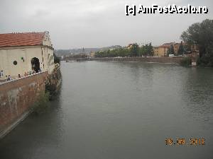 [P01] Italia - Verona - Raul Adige vazut de pe unul din podurile de piatra » foto by Diaura*
 - 
<span class="allrVoted glyphicon glyphicon-heart hidden" id="av371296"></span>
<a class="m-l-10 hidden" id="sv371296" onclick="voting_Foto_DelVot(,371296,1233)" role="button">șterge vot <span class="glyphicon glyphicon-remove"></span></a>
<a id="v9371296" class=" c-red"  onclick="voting_Foto_SetVot(371296)" role="button"><span class="glyphicon glyphicon-heart-empty"></span> <b>LIKE</b> = Votează poza</a> <img class="hidden"  id="f371296W9" src="/imagini/loader.gif" border="0" /><span class="AjErrMes hidden" id="e371296ErM"></span>