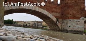 [P11] Malul râului Adige, lângă Castelvecchio » foto by Rofri
 - 
<span class="allrVoted glyphicon glyphicon-heart hidden" id="av1090985"></span>
<a class="m-l-10 hidden" id="sv1090985" onclick="voting_Foto_DelVot(,1090985,1233)" role="button">șterge vot <span class="glyphicon glyphicon-remove"></span></a>
<a id="v91090985" class=" c-red"  onclick="voting_Foto_SetVot(1090985)" role="button"><span class="glyphicon glyphicon-heart-empty"></span> <b>LIKE</b> = Votează poza</a> <img class="hidden"  id="f1090985W9" src="/imagini/loader.gif" border="0" /><span class="AjErrMes hidden" id="e1090985ErM"></span>