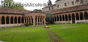 [P15] San Zeno - curte interioară » foto by Rofri
 - 
<span class="allrVoted glyphicon glyphicon-heart hidden" id="av1090992"></span>
<a class="m-l-10 hidden" id="sv1090992" onclick="voting_Foto_DelVot(,1090992,1233)" role="button">șterge vot <span class="glyphicon glyphicon-remove"></span></a>
<a id="v91090992" class=" c-red"  onclick="voting_Foto_SetVot(1090992)" role="button"><span class="glyphicon glyphicon-heart-empty"></span> <b>LIKE</b> = Votează poza</a> <img class="hidden"  id="f1090992W9" src="/imagini/loader.gif" border="0" /><span class="AjErrMes hidden" id="e1090992ErM"></span>