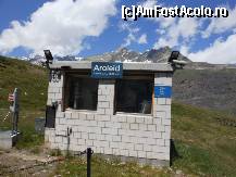 [P07] Zermatt - Statia intermediara Aroleid (2324 m).  » foto by iulianic
 - 
<span class="allrVoted glyphicon glyphicon-heart hidden" id="av372478"></span>
<a class="m-l-10 hidden" id="sv372478" onclick="voting_Foto_DelVot(,372478,1236)" role="button">șterge vot <span class="glyphicon glyphicon-remove"></span></a>
<a id="v9372478" class=" c-red"  onclick="voting_Foto_SetVot(372478)" role="button"><span class="glyphicon glyphicon-heart-empty"></span> <b>LIKE</b> = Votează poza</a> <img class="hidden"  id="f372478W9" src="/imagini/loader.gif" border="0" /><span class="AjErrMes hidden" id="e372478ErM"></span>