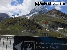 [P08] Zermatt - Cu telecabina spre Paradisul de gheata Matterhorn.  » foto by iulianic
 - 
<span class="allrVoted glyphicon glyphicon-heart hidden" id="av372479"></span>
<a class="m-l-10 hidden" id="sv372479" onclick="voting_Foto_DelVot(,372479,1236)" role="button">șterge vot <span class="glyphicon glyphicon-remove"></span></a>
<a id="v9372479" class=" c-red"  onclick="voting_Foto_SetVot(372479)" role="button"><span class="glyphicon glyphicon-heart-empty"></span> <b>LIKE</b> = Votează poza</a> <img class="hidden"  id="f372479W9" src="/imagini/loader.gif" border="0" /><span class="AjErrMes hidden" id="e372479ErM"></span>