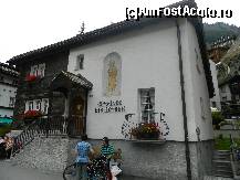 [P19] Biblioteca statiunii Zermatt » foto by ileanaxperta*
 - 
<span class="allrVoted glyphicon glyphicon-heart hidden" id="av299837"></span>
<a class="m-l-10 hidden" id="sv299837" onclick="voting_Foto_DelVot(,299837,1236)" role="button">șterge vot <span class="glyphicon glyphicon-remove"></span></a>
<a id="v9299837" class=" c-red"  onclick="voting_Foto_SetVot(299837)" role="button"><span class="glyphicon glyphicon-heart-empty"></span> <b>LIKE</b> = Votează poza</a> <img class="hidden"  id="f299837W9" src="/imagini/loader.gif" border="0" /><span class="AjErrMes hidden" id="e299837ErM"></span>