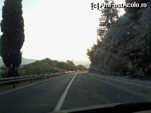 [P07] Drumul spre Dubrovnik la orele dimineții » foto by Gioia
 - 
<span class="allrVoted glyphicon glyphicon-heart hidden" id="av544368"></span>
<a class="m-l-10 hidden" id="sv544368" onclick="voting_Foto_DelVot(,544368,1238)" role="button">șterge vot <span class="glyphicon glyphicon-remove"></span></a>
<a id="v9544368" class=" c-red"  onclick="voting_Foto_SetVot(544368)" role="button"><span class="glyphicon glyphicon-heart-empty"></span> <b>LIKE</b> = Votează poza</a> <img class="hidden"  id="f544368W9" src="/imagini/loader.gif" border="0" /><span class="AjErrMes hidden" id="e544368ErM"></span>