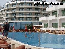 [P57] Hotel Berlin » foto by cdg_003
 - 
<span class="allrVoted glyphicon glyphicon-heart hidden" id="av17306"></span>
<a class="m-l-10 hidden" id="sv17306" onclick="voting_Foto_DelVot(,17306,1259)" role="button">șterge vot <span class="glyphicon glyphicon-remove"></span></a>
<a id="v917306" class=" c-red"  onclick="voting_Foto_SetVot(17306)" role="button"><span class="glyphicon glyphicon-heart-empty"></span> <b>LIKE</b> = Votează poza</a> <img class="hidden"  id="f17306W9" src="/imagini/loader.gif" border="0" /><span class="AjErrMes hidden" id="e17306ErM"></span>