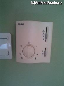 [P10] Exista instalatie de A/C centralizata
-Comenzi A/C- » foto by Dragos12
 - 
<span class="allrVoted glyphicon glyphicon-heart hidden" id="av236055"></span>
<a class="m-l-10 hidden" id="sv236055" onclick="voting_Foto_DelVot(,236055,1259)" role="button">șterge vot <span class="glyphicon glyphicon-remove"></span></a>
<a id="v9236055" class=" c-red"  onclick="voting_Foto_SetVot(236055)" role="button"><span class="glyphicon glyphicon-heart-empty"></span> <b>LIKE</b> = Votează poza</a> <img class="hidden"  id="f236055W9" src="/imagini/loader.gif" border="0" /><span class="AjErrMes hidden" id="e236055ErM"></span>