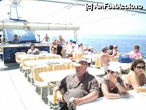[P06] Pe caramaranul Lady Shelley.  » foto by Marinescu Ana*
 - 
<span class="allrVoted glyphicon glyphicon-heart hidden" id="av393778"></span>
<a class="m-l-10 hidden" id="sv393778" onclick="voting_Foto_DelVot(,393778,1261)" role="button">șterge vot <span class="glyphicon glyphicon-remove"></span></a>
<a id="v9393778" class=" c-red"  onclick="voting_Foto_SetVot(393778)" role="button"><span class="glyphicon glyphicon-heart-empty"></span> <b>LIKE</b> = Votează poza</a> <img class="hidden"  id="f393778W9" src="/imagini/loader.gif" border="0" /><span class="AjErrMes hidden" id="e393778ErM"></span>