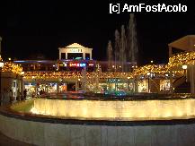 [P34] Centrul comercial Safari din PLaya de las Americas » foto by pink_gabi*
 - 
<span class="allrVoted glyphicon glyphicon-heart hidden" id="av74806"></span>
<a class="m-l-10 hidden" id="sv74806" onclick="voting_Foto_DelVot(,74806,1261)" role="button">șterge vot <span class="glyphicon glyphicon-remove"></span></a>
<a id="v974806" class=" c-red"  onclick="voting_Foto_SetVot(74806)" role="button"><span class="glyphicon glyphicon-heart-empty"></span> <b>LIKE</b> = Votează poza</a> <img class="hidden"  id="f74806W9" src="/imagini/loader.gif" border="0" /><span class="AjErrMes hidden" id="e74806ErM"></span>