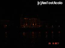 [P20] Budapesta by night de pe vaporas » foto by zpedro*
 - 
<span class="allrVoted glyphicon glyphicon-heart hidden" id="av117000"></span>
<a class="m-l-10 hidden" id="sv117000" onclick="voting_Foto_DelVot(,117000,1275)" role="button">șterge vot <span class="glyphicon glyphicon-remove"></span></a>
<a id="v9117000" class=" c-red"  onclick="voting_Foto_SetVot(117000)" role="button"><span class="glyphicon glyphicon-heart-empty"></span> <b>LIKE</b> = Votează poza</a> <img class="hidden"  id="f117000W9" src="/imagini/loader.gif" border="0" /><span class="AjErrMes hidden" id="e117000ErM"></span>