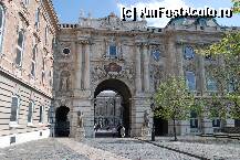 [P10] in curte palatului regal,budapesta » foto by mariana
 - 
<span class="allrVoted glyphicon glyphicon-heart hidden" id="av105598"></span>
<a class="m-l-10 hidden" id="sv105598" onclick="voting_Foto_DelVot(,105598,1275)" role="button">șterge vot <span class="glyphicon glyphicon-remove"></span></a>
<a id="v9105598" class=" c-red"  onclick="voting_Foto_SetVot(105598)" role="button"><span class="glyphicon glyphicon-heart-empty"></span> <b>LIKE</b> = Votează poza</a> <img class="hidden"  id="f105598W9" src="/imagini/loader.gif" border="0" /><span class="AjErrMes hidden" id="e105598ErM"></span>