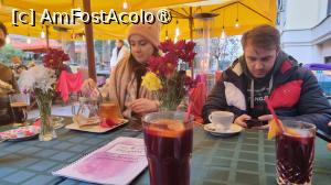 [P03] un mic dejun in oraș » foto by robert
 - 
<span class="allrVoted glyphicon glyphicon-heart hidden" id="av1508575"></span>
<a class="m-l-10 hidden" id="sv1508575" onclick="voting_Foto_DelVot(,1508575,1275)" role="button">șterge vot <span class="glyphicon glyphicon-remove"></span></a>
<a id="v91508575" class=" c-red"  onclick="voting_Foto_SetVot(1508575)" role="button"><span class="glyphicon glyphicon-heart-empty"></span> <b>LIKE</b> = Votează poza</a> <img class="hidden"  id="f1508575W9" src="/imagini/loader.gif" border="0" /><span class="AjErrMes hidden" id="e1508575ErM"></span>