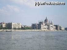[P20] Budapesta - vedere panoramica spre Parlament » foto by presario
 - 
<span class="allrVoted glyphicon glyphicon-heart hidden" id="av42261"></span>
<a class="m-l-10 hidden" id="sv42261" onclick="voting_Foto_DelVot(,42261,1275)" role="button">șterge vot <span class="glyphicon glyphicon-remove"></span></a>
<a id="v942261" class=" c-red"  onclick="voting_Foto_SetVot(42261)" role="button"><span class="glyphicon glyphicon-heart-empty"></span> <b>LIKE</b> = Votează poza</a> <img class="hidden"  id="f42261W9" src="/imagini/loader.gif" border="0" /><span class="AjErrMes hidden" id="e42261ErM"></span>