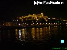 [P36] Budapesta - noaptea pe Dunare » foto by Diaura*
 - 
<span class="allrVoted glyphicon glyphicon-heart hidden" id="av30736"></span>
<a class="m-l-10 hidden" id="sv30736" onclick="voting_Foto_DelVot(,30736,1275)" role="button">șterge vot <span class="glyphicon glyphicon-remove"></span></a>
<a id="v930736" class=" c-red"  onclick="voting_Foto_SetVot(30736)" role="button"><span class="glyphicon glyphicon-heart-empty"></span> <b>LIKE</b> = Votează poza</a> <img class="hidden"  id="f30736W9" src="/imagini/loader.gif" border="0" /><span class="AjErrMes hidden" id="e30736ErM"></span>