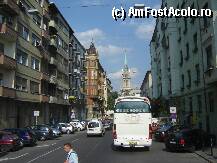 [P01] cu autocarul, pe strazile Budapestei » foto by geany_m
 - 
<span class="allrVoted glyphicon glyphicon-heart hidden" id="av72169"></span>
<a class="m-l-10 hidden" id="sv72169" onclick="voting_Foto_DelVot(,72169,1275)" role="button">șterge vot <span class="glyphicon glyphicon-remove"></span></a>
<a id="v972169" class=" c-red"  onclick="voting_Foto_SetVot(72169)" role="button"><span class="glyphicon glyphicon-heart-empty"></span> <b>LIKE</b> = Votează poza</a> <img class="hidden"  id="f72169W9" src="/imagini/loader.gif" border="0" /><span class="AjErrMes hidden" id="e72169ErM"></span>