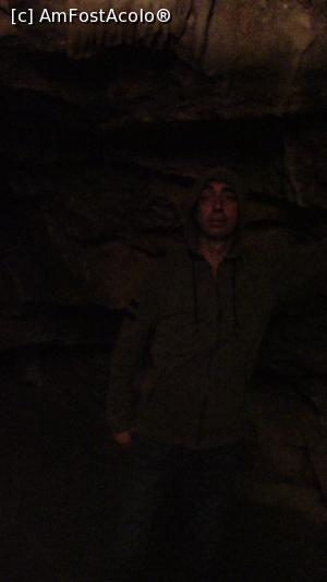 [P53] Subsemnatul surprins in pestera.  » foto by ovidiuyepi
 - 
<span class="allrVoted glyphicon glyphicon-heart hidden" id="av1156222"></span>
<a class="m-l-10 hidden" id="sv1156222" onclick="voting_Foto_DelVot(,1156222,1382)" role="button">șterge vot <span class="glyphicon glyphicon-remove"></span></a>
<a id="v91156222" class=" c-red"  onclick="voting_Foto_SetVot(1156222)" role="button"><span class="glyphicon glyphicon-heart-empty"></span> <b>LIKE</b> = Votează poza</a> <img class="hidden"  id="f1156222W9" src="/imagini/loader.gif" border="0" /><span class="AjErrMes hidden" id="e1156222ErM"></span>