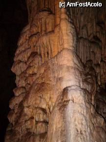 [P06] Muntele urias , o stalagmita enorma  strajuieste  sala si capteaza privirile dar si obiectivul camerei foto. » foto by TORA INGRID
 - 
<span class="allrVoted glyphicon glyphicon-heart hidden" id="av72711"></span>
<a class="m-l-10 hidden" id="sv72711" onclick="voting_Foto_DelVot(,72711,1382)" role="button">șterge vot <span class="glyphicon glyphicon-remove"></span></a>
<a id="v972711" class=" c-red"  onclick="voting_Foto_SetVot(72711)" role="button"><span class="glyphicon glyphicon-heart-empty"></span> <b>LIKE</b> = Votează poza</a> <img class="hidden"  id="f72711W9" src="/imagini/loader.gif" border="0" /><span class="AjErrMes hidden" id="e72711ErM"></span>