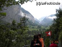 [P29] Vedere spre Lauterbrunnen » foto by Alina Morar
 - 
<span class="allrVoted glyphicon glyphicon-heart hidden" id="av121075"></span>
<a class="m-l-10 hidden" id="sv121075" onclick="voting_Foto_DelVot(,121075,1394)" role="button">șterge vot <span class="glyphicon glyphicon-remove"></span></a>
<a id="v9121075" class=" c-red"  onclick="voting_Foto_SetVot(121075)" role="button"><span class="glyphicon glyphicon-heart-empty"></span> <b>LIKE</b> = Votează poza</a> <img class="hidden"  id="f121075W9" src="/imagini/loader.gif" border="0" /><span class="AjErrMes hidden" id="e121075ErM"></span>