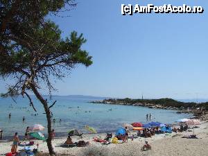 [P01] Karidi beach ramane plaja noastra favorita din zona, in calitate de parinti cu copil mic, de 2 ani: nisip alb si foarte fin, apa mica la mal puteam merge mult in larg cu fetita, fara galagie de la terase, doar rasetele copiilor. » foto by Mukallita
 - 
<span class="allrVoted glyphicon glyphicon-heart hidden" id="av435177"></span>
<a class="m-l-10 hidden" id="sv435177" onclick="voting_Foto_DelVot(,435177,1423)" role="button">șterge vot <span class="glyphicon glyphicon-remove"></span></a>
<a id="v9435177" class=" c-red"  onclick="voting_Foto_SetVot(435177)" role="button"><span class="glyphicon glyphicon-heart-empty"></span> <b>LIKE</b> = Votează poza</a> <img class="hidden"  id="f435177W9" src="/imagini/loader.gif" border="0" /><span class="AjErrMes hidden" id="e435177ErM"></span>