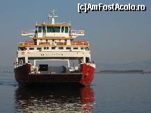 [P08] Feribotul la intrarea in portul Keramoti » foto by Clauditzza*
 - 
<span class="allrVoted glyphicon glyphicon-heart hidden" id="av15662"></span>
<a class="m-l-10 hidden" id="sv15662" onclick="voting_Foto_DelVot(,15662,1427)" role="button">șterge vot <span class="glyphicon glyphicon-remove"></span></a>
<a id="v915662" class=" c-red"  onclick="voting_Foto_SetVot(15662)" role="button"><span class="glyphicon glyphicon-heart-empty"></span> <b>LIKE</b> = Votează poza</a> <img class="hidden"  id="f15662W9" src="/imagini/loader.gif" border="0" /><span class="AjErrMes hidden" id="e15662ErM"></span>