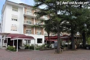 [P01] Hotel La Meridiana - Mogliano Veneto » foto by cristi_an3000
 - 
<span class="allrVoted glyphicon glyphicon-heart hidden" id="av371674"></span>
<a class="m-l-10 hidden" id="sv371674" onclick="voting_Foto_DelVot(,371674,1548)" role="button">șterge vot <span class="glyphicon glyphicon-remove"></span></a>
<a id="v9371674" class=" c-red"  onclick="voting_Foto_SetVot(371674)" role="button"><span class="glyphicon glyphicon-heart-empty"></span> <b>LIKE</b> = Votează poza</a> <img class="hidden"  id="f371674W9" src="/imagini/loader.gif" border="0" /><span class="AjErrMes hidden" id="e371674ErM"></span>