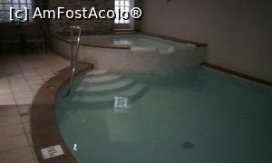 [P09] Hotel Sunflower din Qawra, piscina interioara » foto by FlorinAndrei
 - 
<span class="allrVoted glyphicon glyphicon-heart hidden" id="av726088"></span>
<a class="m-l-10 hidden" id="sv726088" onclick="voting_Foto_DelVot(,726088,1558)" role="button">șterge vot <span class="glyphicon glyphicon-remove"></span></a>
<a id="v9726088" class=" c-red"  onclick="voting_Foto_SetVot(726088)" role="button"><span class="glyphicon glyphicon-heart-empty"></span> <b>LIKE</b> = Votează poza</a> <img class="hidden"  id="f726088W9" src="/imagini/loader.gif" border="0" /><span class="AjErrMes hidden" id="e726088ErM"></span>