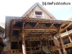 [P13] Shakespeare Globe Theatre - a fost reconstituit in 1997 dupa schitele originale.  » foto by Dabator
 - 
<span class="allrVoted glyphicon glyphicon-heart hidden" id="av353372"></span>
<a class="m-l-10 hidden" id="sv353372" onclick="voting_Foto_DelVot(,353372,1570)" role="button">șterge vot <span class="glyphicon glyphicon-remove"></span></a>
<a id="v9353372" class=" c-red"  onclick="voting_Foto_SetVot(353372)" role="button"><span class="glyphicon glyphicon-heart-empty"></span> <b>LIKE</b> = Votează poza</a> <img class="hidden"  id="f353372W9" src="/imagini/loader.gif" border="0" /><span class="AjErrMes hidden" id="e353372ErM"></span>