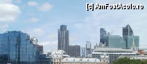 [P16] Londra moderna se imbina uluitor de bine cu cladirile vechi » foto by Dabator
 - 
<span class="allrVoted glyphicon glyphicon-heart hidden" id="av353389"></span>
<a class="m-l-10 hidden" id="sv353389" onclick="voting_Foto_DelVot(,353389,1570)" role="button">șterge vot <span class="glyphicon glyphicon-remove"></span></a>
<a id="v9353389" class=" c-red"  onclick="voting_Foto_SetVot(353389)" role="button"><span class="glyphicon glyphicon-heart-empty"></span> <b>LIKE</b> = Votează poza</a> <img class="hidden"  id="f353389W9" src="/imagini/loader.gif" border="0" /><span class="AjErrMes hidden" id="e353389ErM"></span>