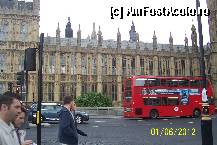 [P12] The Parliament; double-decker » foto by raducondurache
 - 
<span class="allrVoted glyphicon glyphicon-heart hidden" id="av327425"></span>
<a class="m-l-10 hidden" id="sv327425" onclick="voting_Foto_DelVot(,327425,1570)" role="button">șterge vot <span class="glyphicon glyphicon-remove"></span></a>
<a id="v9327425" class=" c-red"  onclick="voting_Foto_SetVot(327425)" role="button"><span class="glyphicon glyphicon-heart-empty"></span> <b>LIKE</b> = Votează poza</a> <img class="hidden"  id="f327425W9" src="/imagini/loader.gif" border="0" /><span class="AjErrMes hidden" id="e327425ErM"></span>