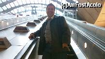 [P62] Urcam la Mall Canary S.-London » foto by florintoma
 - 
<span class="allrVoted glyphicon glyphicon-heart hidden" id="av276418"></span>
<a class="m-l-10 hidden" id="sv276418" onclick="voting_Foto_DelVot(,276418,1570)" role="button">șterge vot <span class="glyphicon glyphicon-remove"></span></a>
<a id="v9276418" class=" c-red"  onclick="voting_Foto_SetVot(276418)" role="button"><span class="glyphicon glyphicon-heart-empty"></span> <b>LIKE</b> = Votează poza</a> <img class="hidden"  id="f276418W9" src="/imagini/loader.gif" border="0" /><span class="AjErrMes hidden" id="e276418ErM"></span>