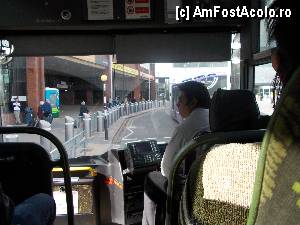 [P02] in shuttle bus » foto by dan sorin
 - 
<span class="allrVoted glyphicon glyphicon-heart hidden" id="av415166"></span>
<a class="m-l-10 hidden" id="sv415166" onclick="voting_Foto_DelVot(,415166,1570)" role="button">șterge vot <span class="glyphicon glyphicon-remove"></span></a>
<a id="v9415166" class=" c-red"  onclick="voting_Foto_SetVot(415166)" role="button"><span class="glyphicon glyphicon-heart-empty"></span> <b>LIKE</b> = Votează poza</a> <img class="hidden"  id="f415166W9" src="/imagini/loader.gif" border="0" /><span class="AjErrMes hidden" id="e415166ErM"></span>