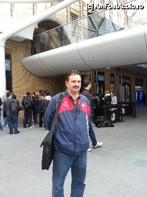[P32] in kings-cross station unde s-a filmat Harry Potter » foto by dan sorin
 - 
<span class="allrVoted glyphicon glyphicon-heart hidden" id="av420863"></span>
<a class="m-l-10 hidden" id="sv420863" onclick="voting_Foto_DelVot(,420863,1570)" role="button">șterge vot <span class="glyphicon glyphicon-remove"></span></a>
<a id="v9420863" class=" c-red"  onclick="voting_Foto_SetVot(420863)" role="button"><span class="glyphicon glyphicon-heart-empty"></span> <b>LIKE</b> = Votează poza</a> <img class="hidden"  id="f420863W9" src="/imagini/loader.gif" border="0" /><span class="AjErrMes hidden" id="e420863ErM"></span>