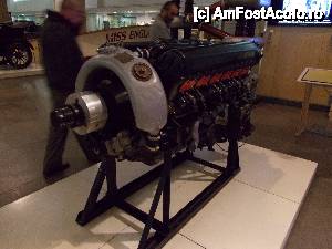 [P62] motorul Rolls Royce, montat pe avioanel britanice Halifax, Lancaster si Spitfire si considerat 'salvatorul londrei' in cel de al II-lea razboi mondial » foto by dan sorin
 - 
<span class="allrVoted glyphicon glyphicon-heart hidden" id="av420903"></span>
<a class="m-l-10 hidden" id="sv420903" onclick="voting_Foto_DelVot(,420903,1570)" role="button">șterge vot <span class="glyphicon glyphicon-remove"></span></a>
<a id="v9420903" class=" c-red"  onclick="voting_Foto_SetVot(420903)" role="button"><span class="glyphicon glyphicon-heart-empty"></span> <b>LIKE</b> = Votează poza</a> <img class="hidden"  id="f420903W9" src="/imagini/loader.gif" border="0" /><span class="AjErrMes hidden" id="e420903ErM"></span>