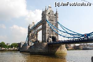 [P13] Tower Bridge » foto by elena_iasi
 - 
<span class="allrVoted glyphicon glyphicon-heart hidden" id="av359910"></span>
<a class="m-l-10 hidden" id="sv359910" onclick="voting_Foto_DelVot(,359910,1570)" role="button">șterge vot <span class="glyphicon glyphicon-remove"></span></a>
<a id="v9359910" class=" c-red"  onclick="voting_Foto_SetVot(359910)" role="button"><span class="glyphicon glyphicon-heart-empty"></span> <b>LIKE</b> = Votează poza</a> <img class="hidden"  id="f359910W9" src="/imagini/loader.gif" border="0" /><span class="AjErrMes hidden" id="e359910ErM"></span>