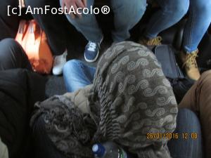 [P25] multimea de pasageri din taxi, 5 romani, o unguroaica si un neamt.  » foto by adri-nico
 - 
<span class="allrVoted glyphicon glyphicon-heart hidden" id="av709237"></span>
<a class="m-l-10 hidden" id="sv709237" onclick="voting_Foto_DelVot(,709237,1570)" role="button">șterge vot <span class="glyphicon glyphicon-remove"></span></a>
<a id="v9709237" class=" c-red"  onclick="voting_Foto_SetVot(709237)" role="button"><span class="glyphicon glyphicon-heart-empty"></span> <b>LIKE</b> = Votează poza</a> <img class="hidden"  id="f709237W9" src="/imagini/loader.gif" border="0" /><span class="AjErrMes hidden" id="e709237ErM"></span>