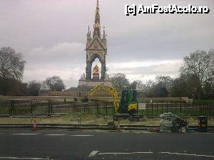 [P17] Memorialul Albert din parcul Kensington Londra.  » foto by traian.leuca †
 - 
<span class="allrVoted glyphicon glyphicon-heart hidden" id="av397907"></span>
<a class="m-l-10 hidden" id="sv397907" onclick="voting_Foto_DelVot(,397907,1570)" role="button">șterge vot <span class="glyphicon glyphicon-remove"></span></a>
<a id="v9397907" class=" c-red"  onclick="voting_Foto_SetVot(397907)" role="button"><span class="glyphicon glyphicon-heart-empty"></span> <b>LIKE</b> = Votează poza</a> <img class="hidden"  id="f397907W9" src="/imagini/loader.gif" border="0" /><span class="AjErrMes hidden" id="e397907ErM"></span>