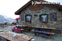 [P06] cabana de pe eggishorn » foto by mariana
 - 
<span class="allrVoted glyphicon glyphicon-heart hidden" id="av19768"></span>
<a class="m-l-10 hidden" id="sv19768" onclick="voting_Foto_DelVot(,19768,1571)" role="button">șterge vot <span class="glyphicon glyphicon-remove"></span></a>
<a id="v919768" class=" c-red"  onclick="voting_Foto_SetVot(19768)" role="button"><span class="glyphicon glyphicon-heart-empty"></span> <b>LIKE</b> = Votează poza</a> <img class="hidden"  id="f19768W9" src="/imagini/loader.gif" border="0" /><span class="AjErrMes hidden" id="e19768ErM"></span>