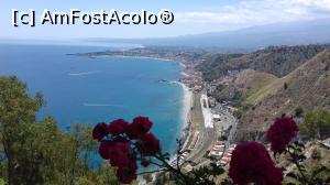 [P04] O privire către Giardini Naxos » foto by irinad
 - 
<span class="allrVoted glyphicon glyphicon-heart hidden" id="av879742"></span>
<a class="m-l-10 hidden" id="sv879742" onclick="voting_Foto_DelVot(,879742,1579)" role="button">șterge vot <span class="glyphicon glyphicon-remove"></span></a>
<a id="v9879742" class=" c-red"  onclick="voting_Foto_SetVot(879742)" role="button"><span class="glyphicon glyphicon-heart-empty"></span> <b>LIKE</b> = Votează poza</a> <img class="hidden"  id="f879742W9" src="/imagini/loader.gif" border="0" /><span class="AjErrMes hidden" id="e879742ErM"></span>