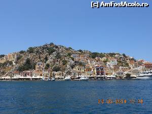 [P25] Symi, vedere de pe feribot.  » foto by Rodel
 - 
<span class="allrVoted glyphicon glyphicon-heart hidden" id="av537952"></span>
<a class="m-l-10 hidden" id="sv537952" onclick="voting_Foto_DelVot(,537952,1588)" role="button">șterge vot <span class="glyphicon glyphicon-remove"></span></a>
<a id="v9537952" class=" c-red"  onclick="voting_Foto_SetVot(537952)" role="button"><span class="glyphicon glyphicon-heart-empty"></span> <b>LIKE</b> = Votează poza</a> <img class="hidden"  id="f537952W9" src="/imagini/loader.gif" border="0" /><span class="AjErrMes hidden" id="e537952ErM"></span>