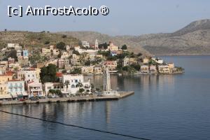 [P14] Symi, Turnul cu Ceas și Panagia Evaggelistria cu o frumoasă turlă în plan îndepărtat » foto by mprofeanu
 - 
<span class="allrVoted glyphicon glyphicon-heart hidden" id="av1419056"></span>
<a class="m-l-10 hidden" id="sv1419056" onclick="voting_Foto_DelVot(,1419056,1588)" role="button">șterge vot <span class="glyphicon glyphicon-remove"></span></a>
<a id="v91419056" class=" c-red"  onclick="voting_Foto_SetVot(1419056)" role="button"><span class="glyphicon glyphicon-heart-empty"></span> <b>LIKE</b> = Votează poza</a> <img class="hidden"  id="f1419056W9" src="/imagini/loader.gif" border="0" /><span class="AjErrMes hidden" id="e1419056ErM"></span>